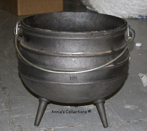 Large Antique Cast Iron Cauldron Kettle Tripod