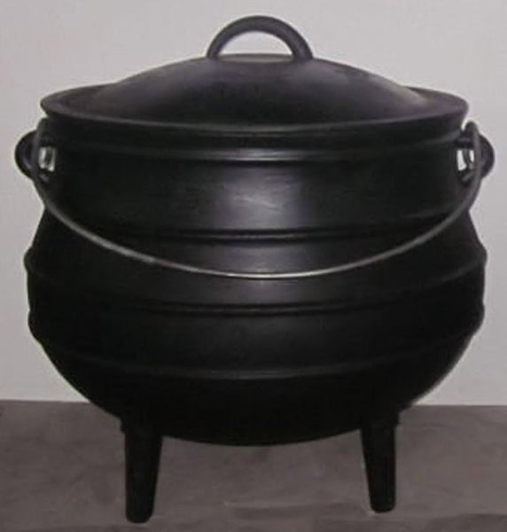 Get 1/2 Pure Cast Iron Potjie