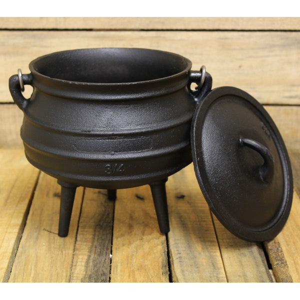 Cauldron Cast iron Potjie pot Size 3/4 Syrup Pot