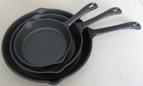 Kitchen Iron - Cast Iron Skillet Trio Long Handle Cookware Camping Survival Kitchen